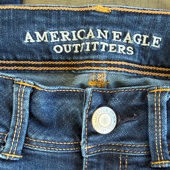 American Eagle Kick Boot Womens Dark Blue Jeans. Womens Size 4. Inseam: 30 inch - Picture 2 of 9
